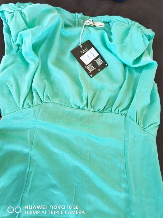 Страхотна дълга дамска рокля