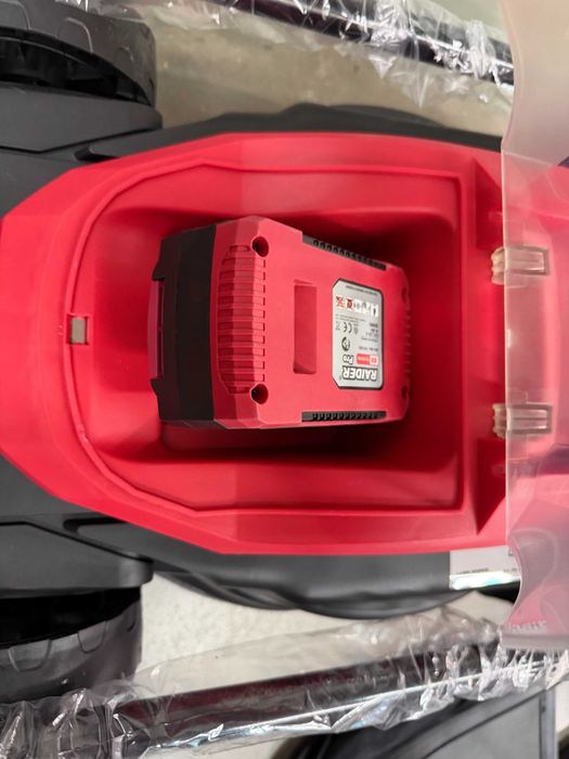 075341	R20 Косачка акум. 360mm 35L 150m2 4Ah 1h Set RDP-SLM20