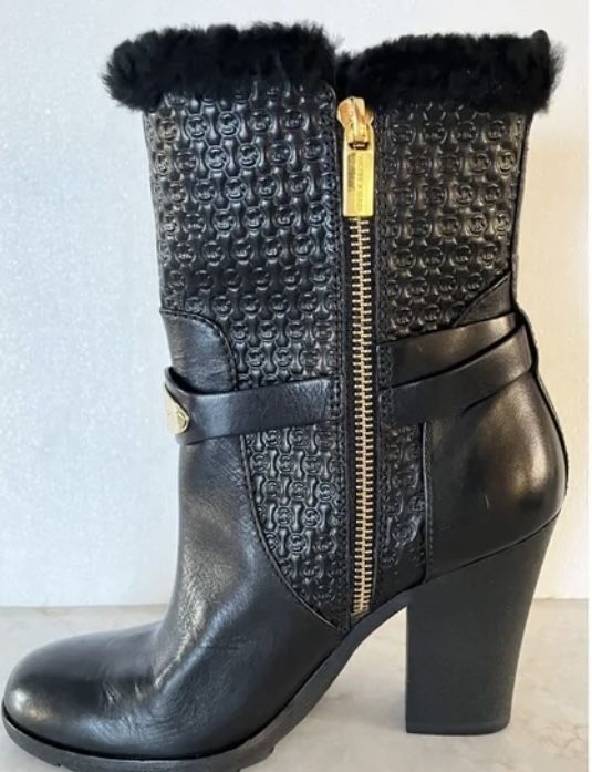 Полу сапожки от mikhael kors