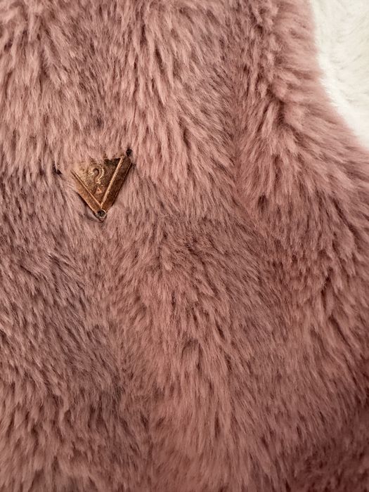 Детско яке / горнище Guess