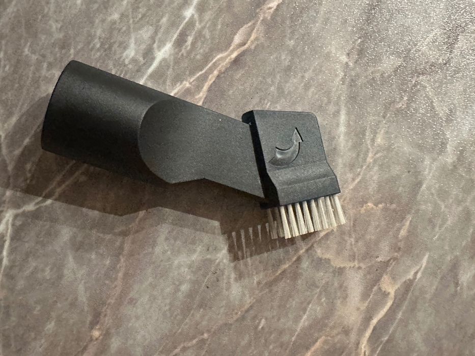 Прахосмукачка Philips серия 1000