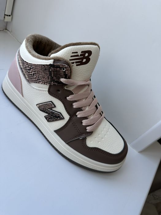 Продам женскую обувь