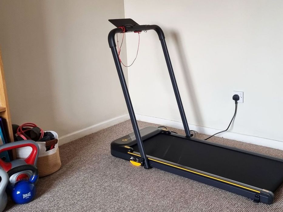Бягаща фитнес пътека UREVO Strol 2E Treadmill 2-in-1 неотваряна