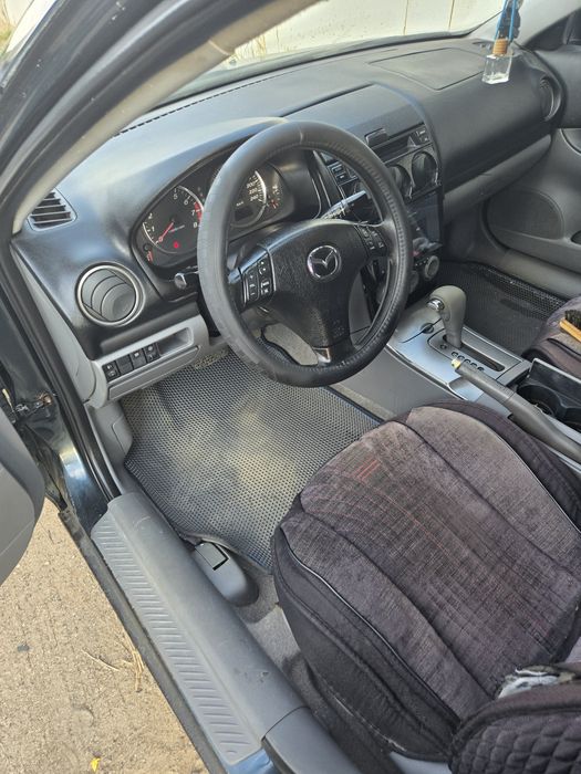 Продам автомобиль Mazda 6