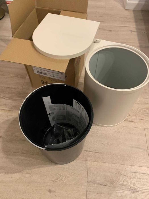 Cos de gunoi incorporabil