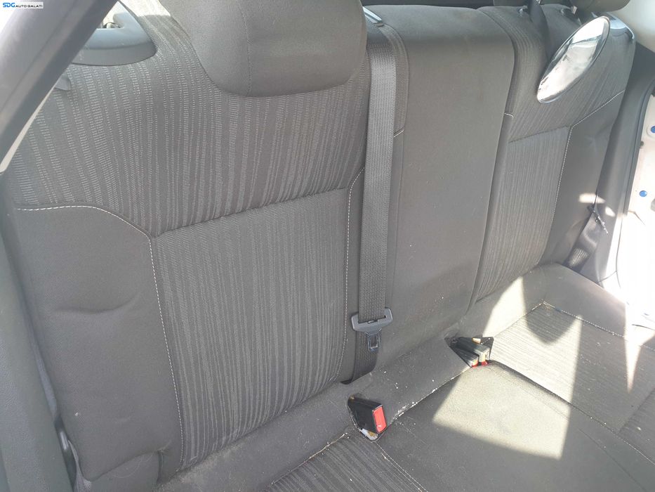 Bancheta Textil cu Spatar Rabatabil Opel Astra J Hatchback 2009 - 2016 [K3641]