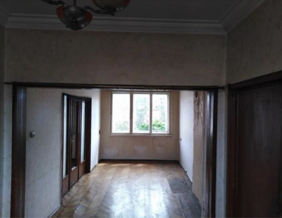 Продава се Четиристаен апартамент в София, Център - 140 кв.м за 1822 €/кв.м - Снимка #4