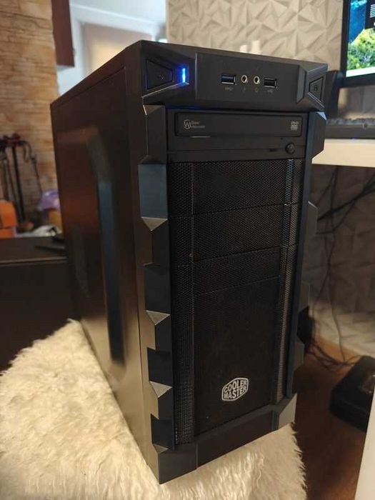 i7-7700k, 32GB RAM, RTX 2060, 256GB SSD, 1TB HDD Компютър + Монитор