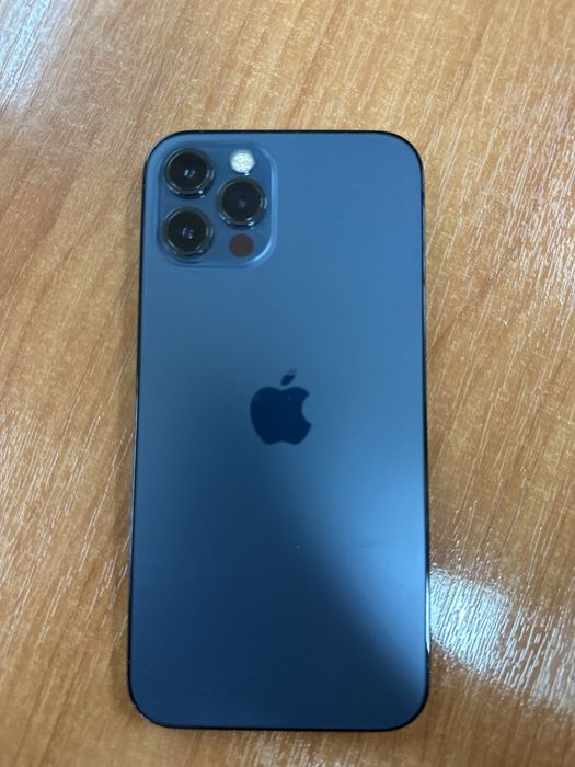 Iphone 12 PRO 256gb в отличном состоянии