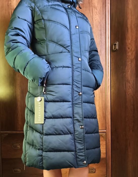 Продаю  куртку весна - осень- зима