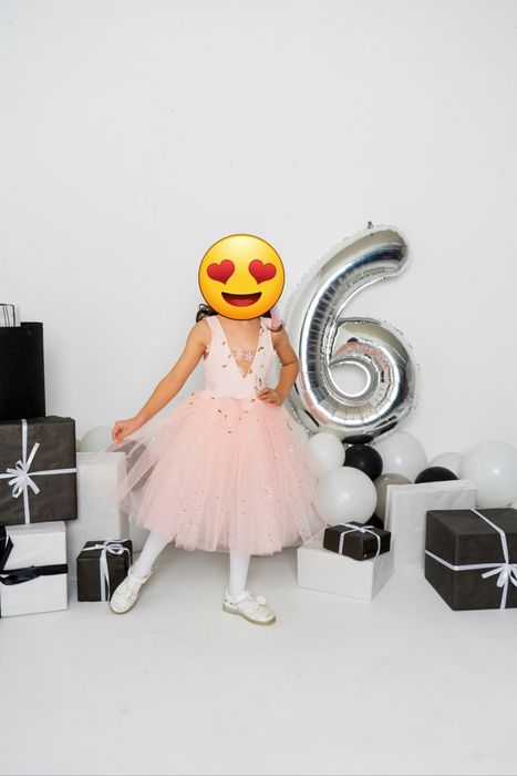 Продам нарядное нежное платье