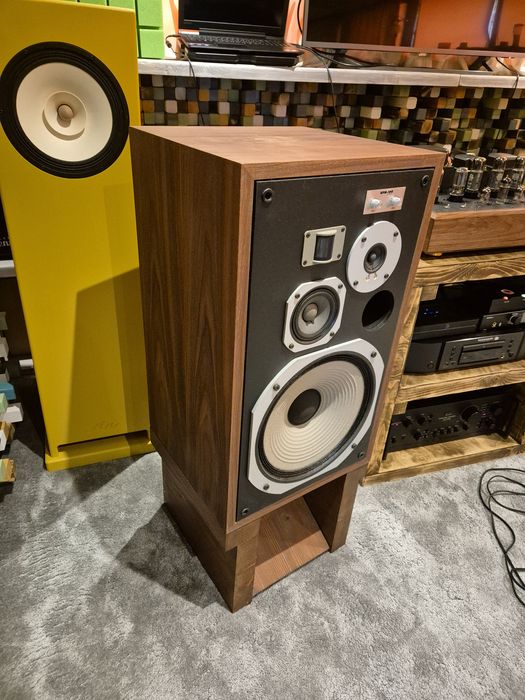 Pioneer Hpm 100.Топ състояние.