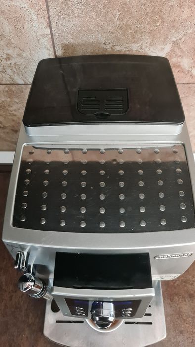 Espressor automat delonghi