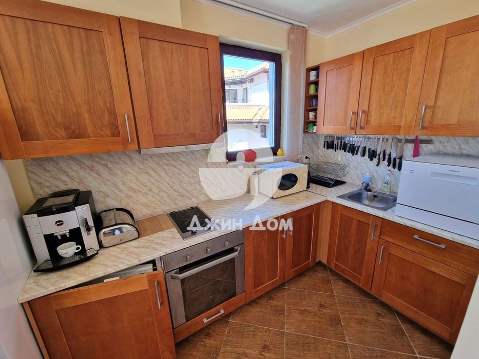 Продава се Тристаен апартамент в с. Кошарица, Област Бургас - 90 кв.м за 1045 €/кв.м - Снимка #3