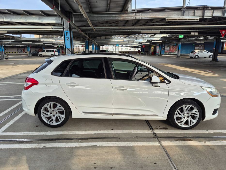 Citroen C4 2011 - 1.6 eHDi 110 CP - Automata