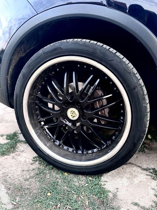 Джанти с гуми Hankook 22”