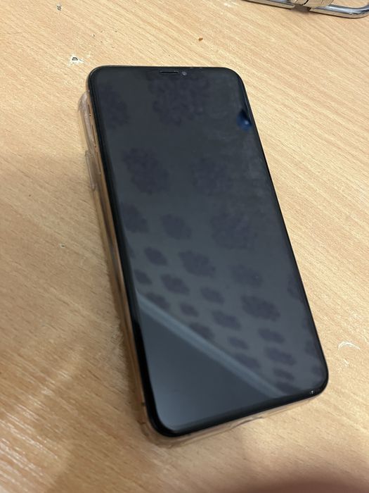 Iphone xs max gold