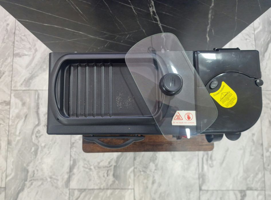 Aparat 3 în 1 multifunctional: Mini cuptor electric, cafetieră și plită / suport