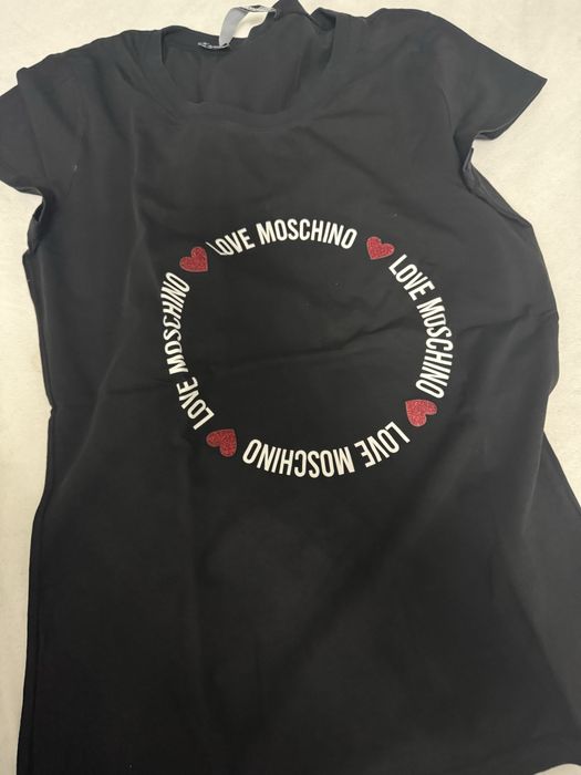 Тениски на moschino