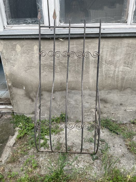 Кованые решетки на окна