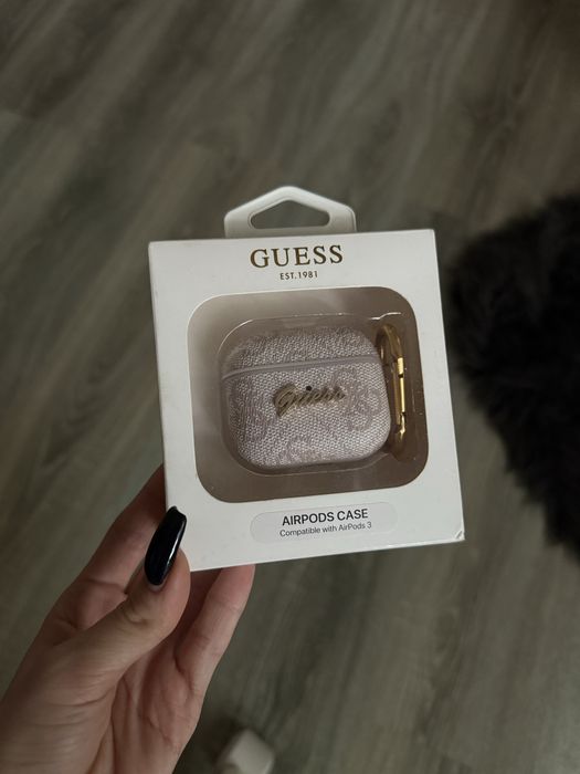 GUESS калъф за airpods 3
