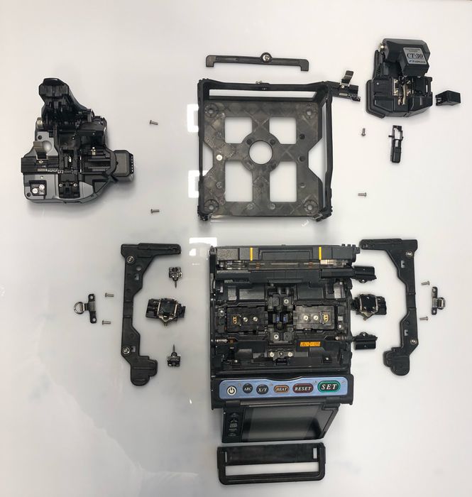 Профилактика,почистване и поправяне сплайс машини (Fujikura,Inno,Sumi)