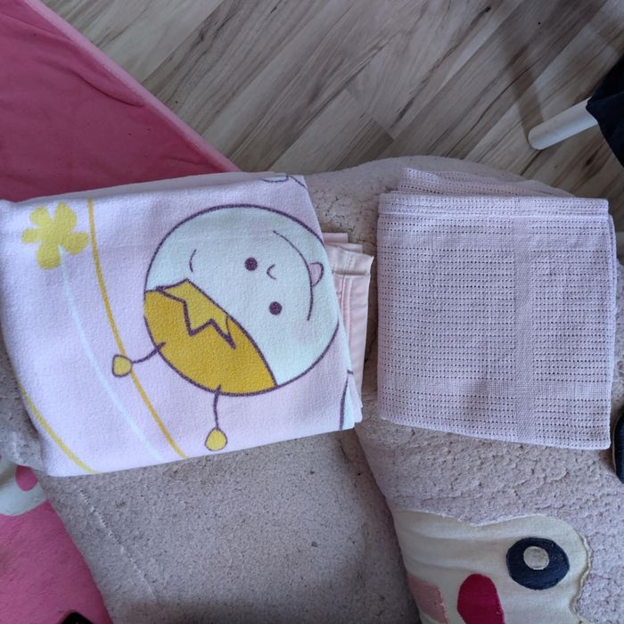 Количка,играчки,принадлежности,дрехи,органайзер,детска кухня,маса..