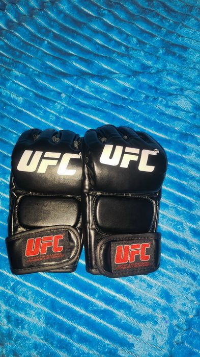 Продам перчатки для спорта