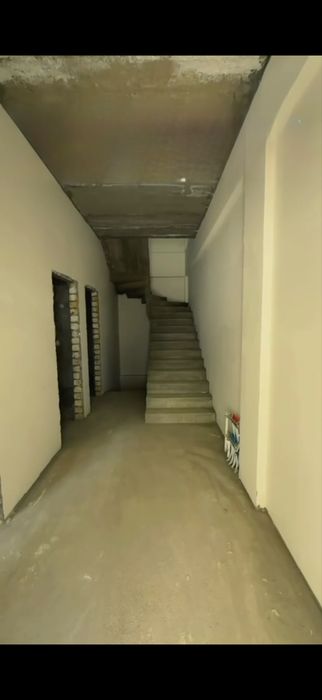 Tanhause kotedjlar Qozirabod maxallasida Srochna sotiladi