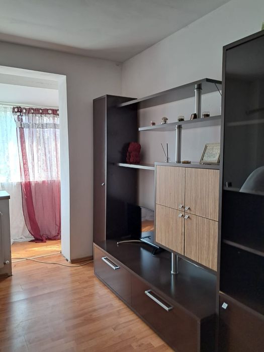 Inchiriez apartament 2 camere Gorjului Militari