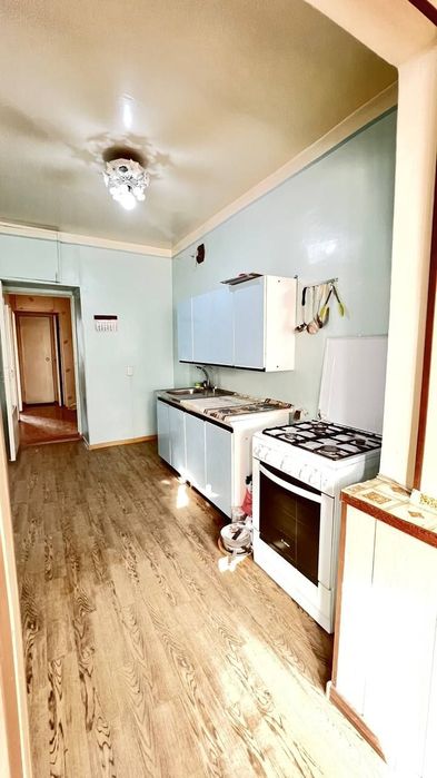 Продаётся 4 комнатная 86.6квм;м2 ор-р: ул.Юсуф Хос Ходжиб