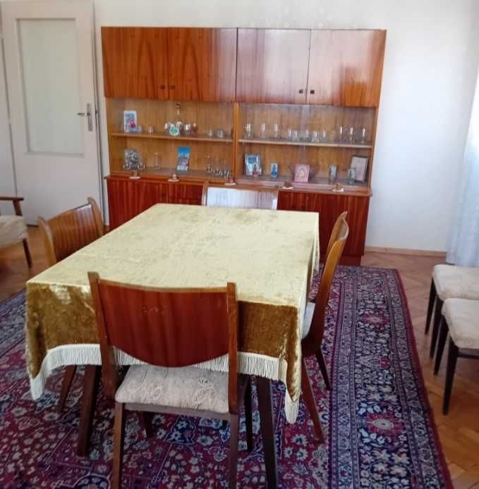 Продава се Двустаен апартамент в София, Център - 61 кв.м за 2705 €/кв.м - Снимка #2