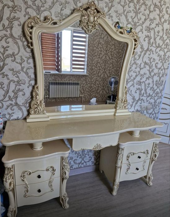 Спальный гарнитур без кровати