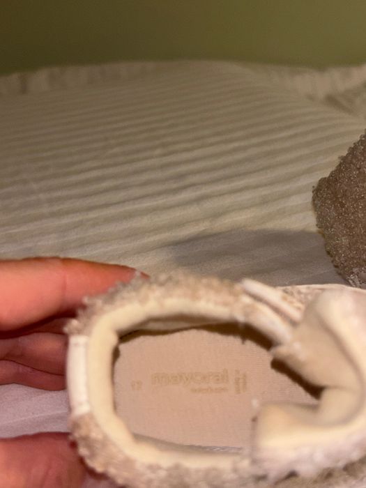 Чисто нови бебешки обувчици Mayoral