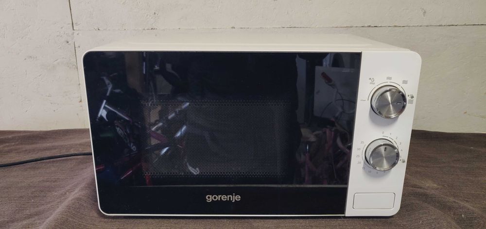 Cuptor cu microunde Gorenje