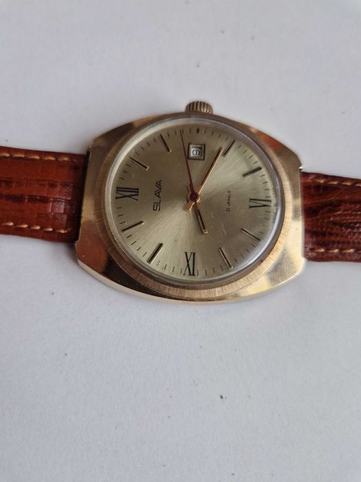 SLAVA cal. 2414, 21 руб. камъка, ръчно нав-е, made in USSR каса – 37мм