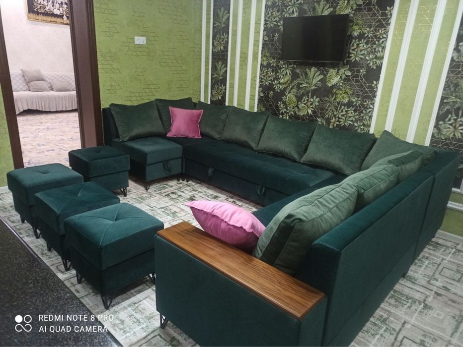 Мягкий мебель уголок