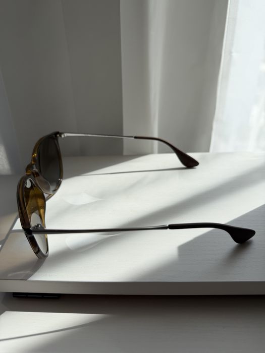 Дамски слънчеви очила Ray-Ban RB4171 Erika
