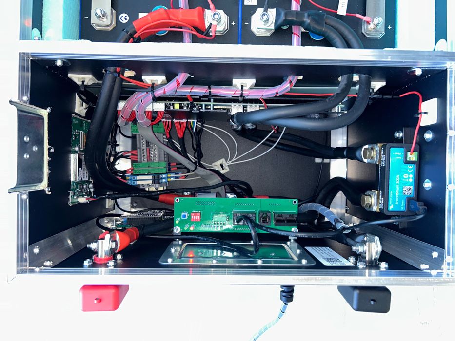 Baterie LiFePo4 5KWh, 12KWh, 14KWh, 28KWh (cablaj complet)