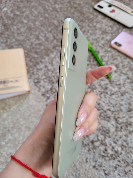 Продаётся Samsung s21 fe
