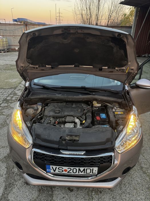 De vanzare peugeot 208