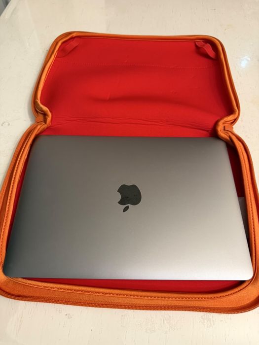 Продается Macbook