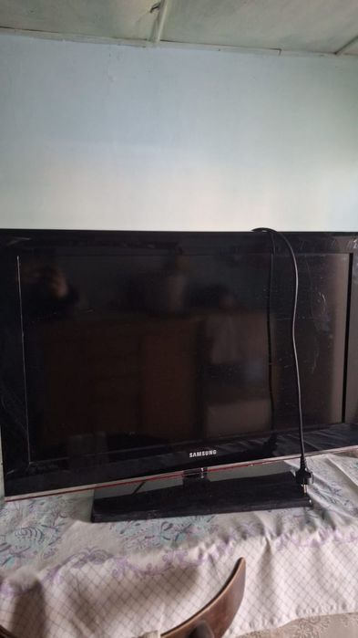 Телевизор самсунг