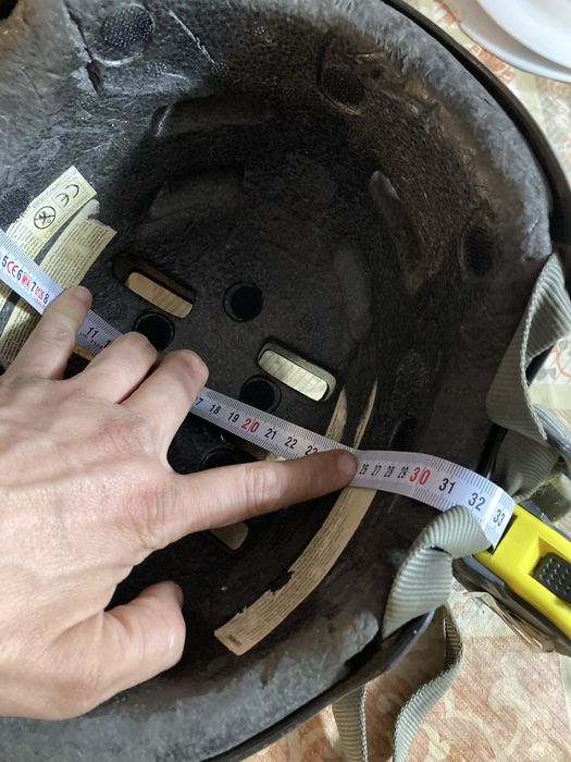 Casca bicicleta marca “BELL”