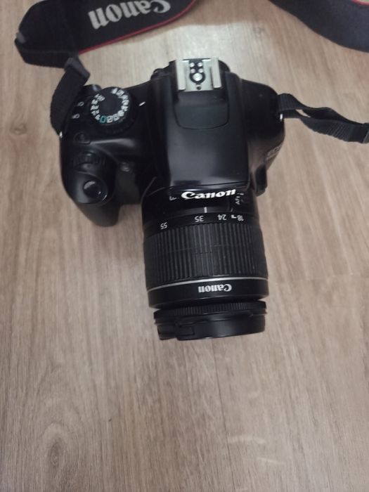 Фотокамера Canon EOS 1100D