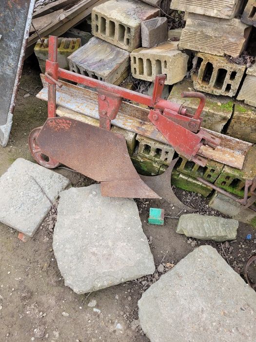 Плуг за пловдивски мотоблок  акме. Руджерини