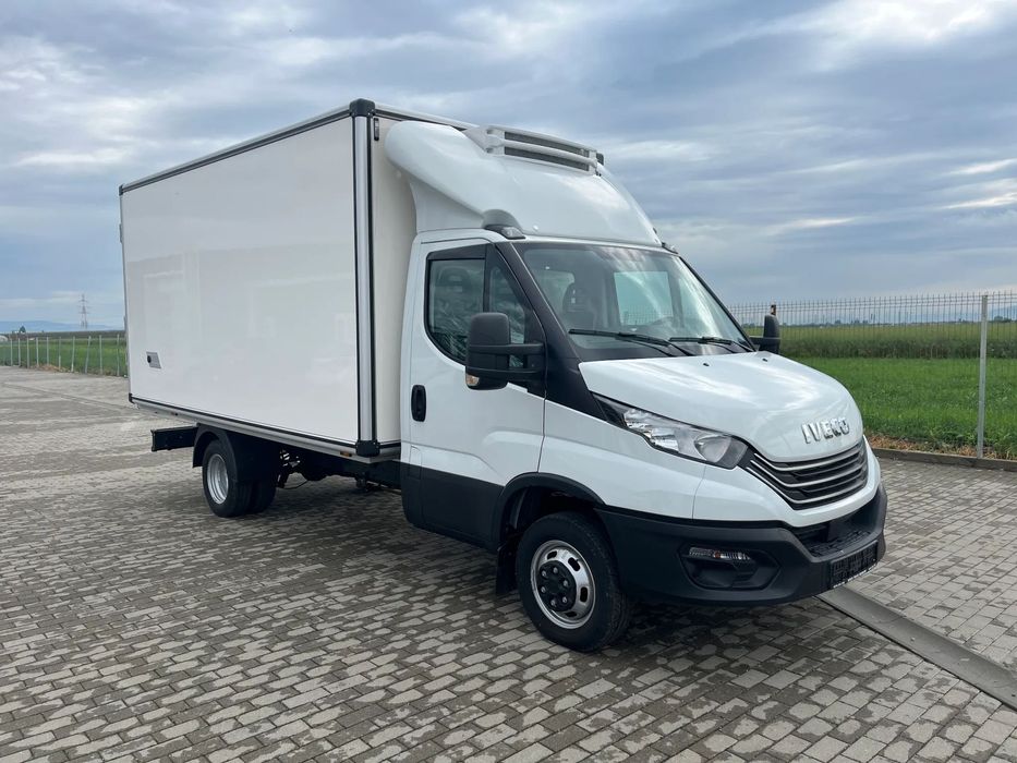 Iveco DAILY 8 paleti ,frigorific, motor 3.0, 160 CP, roata dubla spate