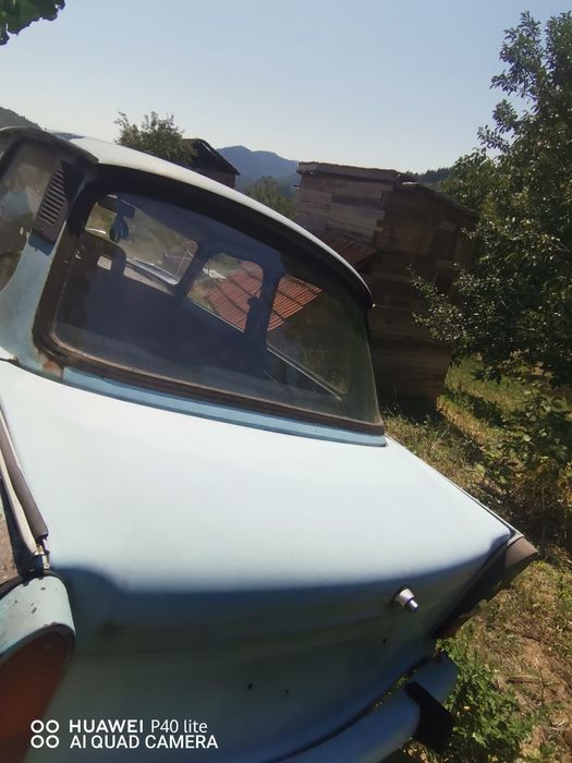 Трабант 601 цял или на части