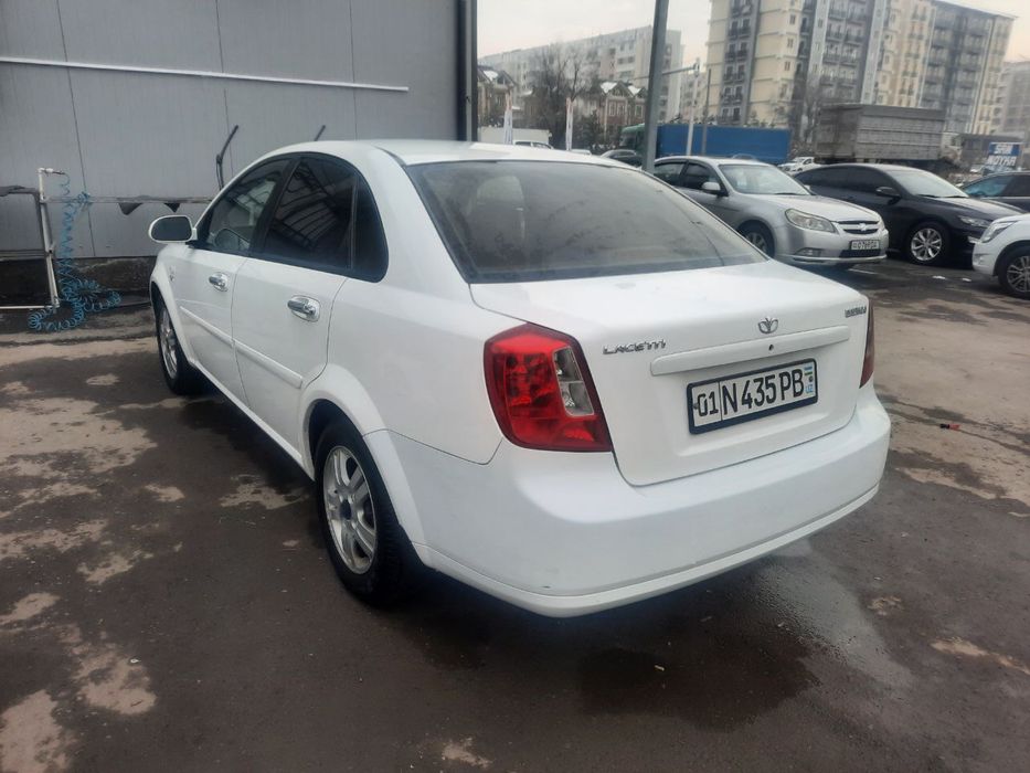 Продаеться Daewoo Lacetti 2006 год