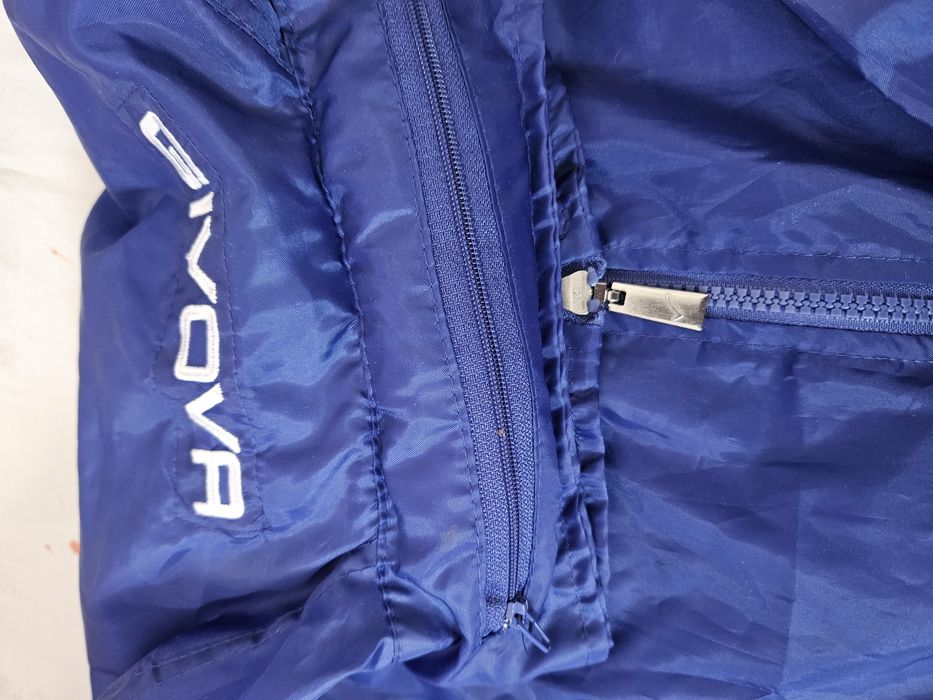 Спортен комплект +яке и тениска Givova